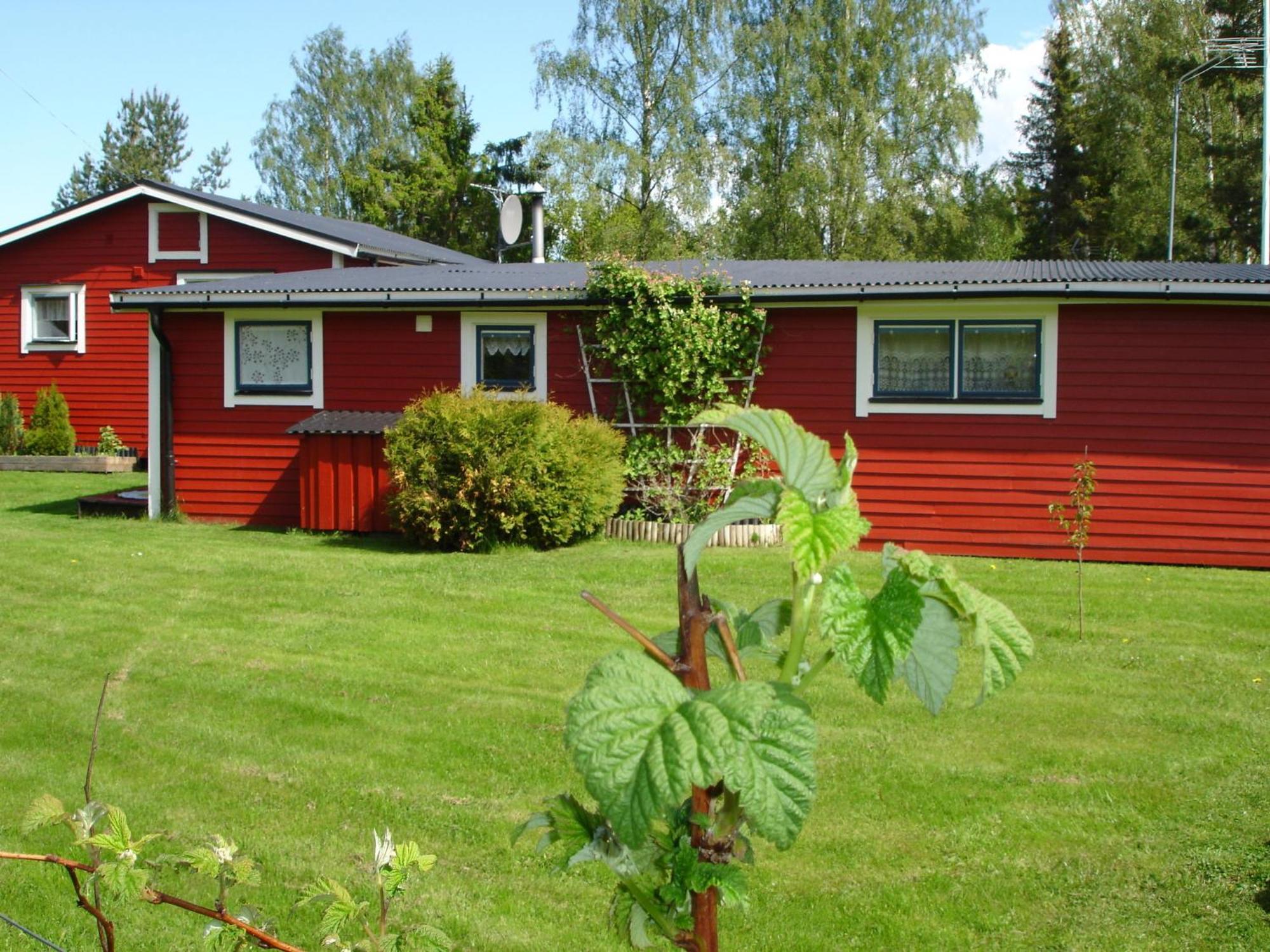 Vila Karlholm Snatra Stugomrade Karlholmsbruk Exteriér fotografie